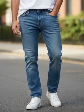 💐NWT💐 Levi Strauss & Co. Men's Athletic Fit jeans - size 42x32